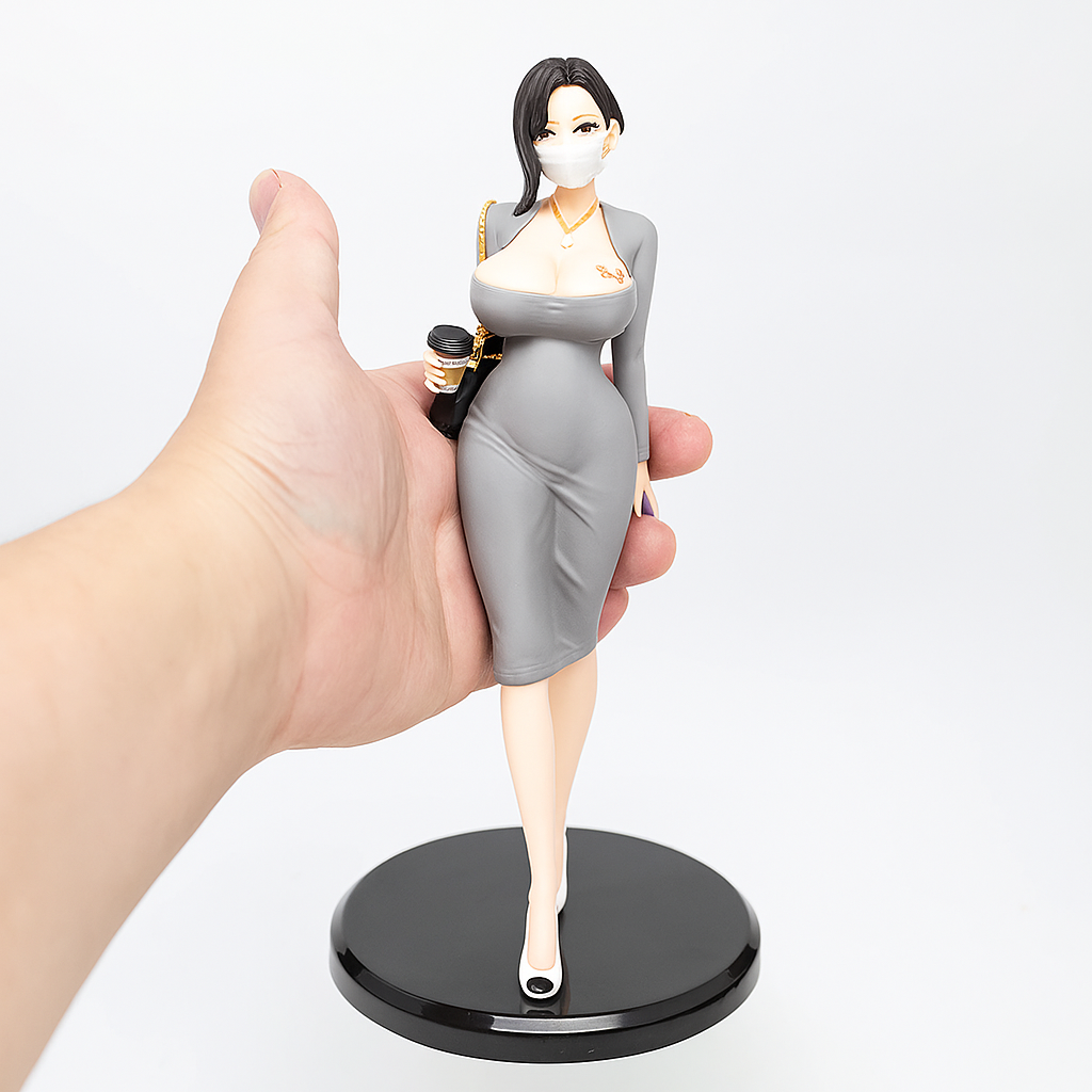 Wang Hong in the City | 23cm Premium Resin Figurine