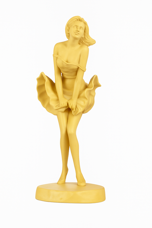 Boxwood Marilyn | A Laugh, a Moment, a Breeze