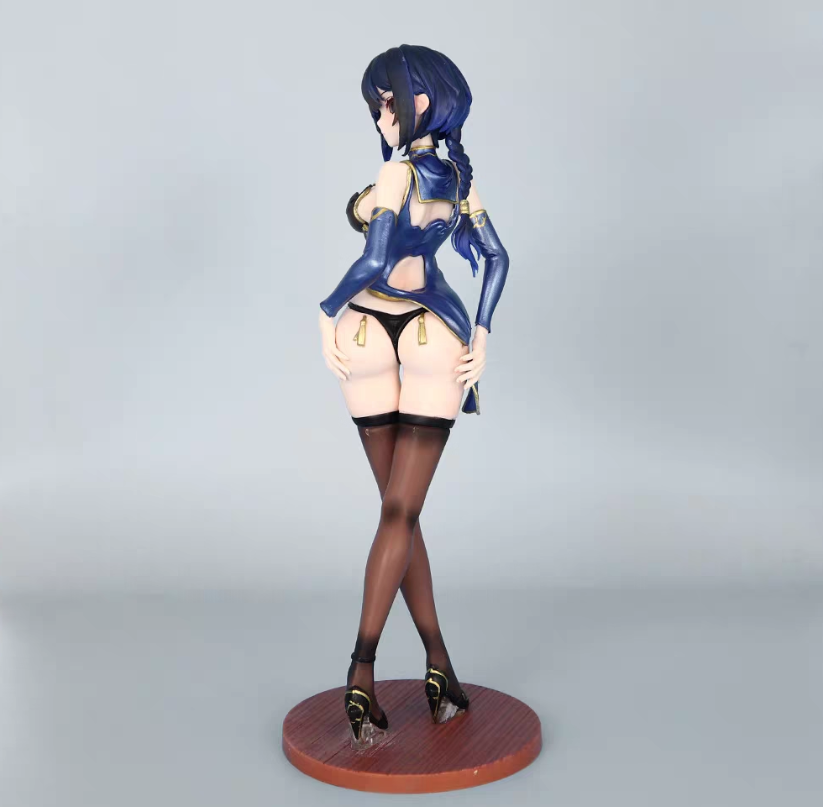 Southern Rose Figure | Midnight Elegance in Sapphire (27cm)